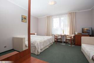 Проживание в семье Villa Cynamon Мендзыздрое Трехместный номер-9